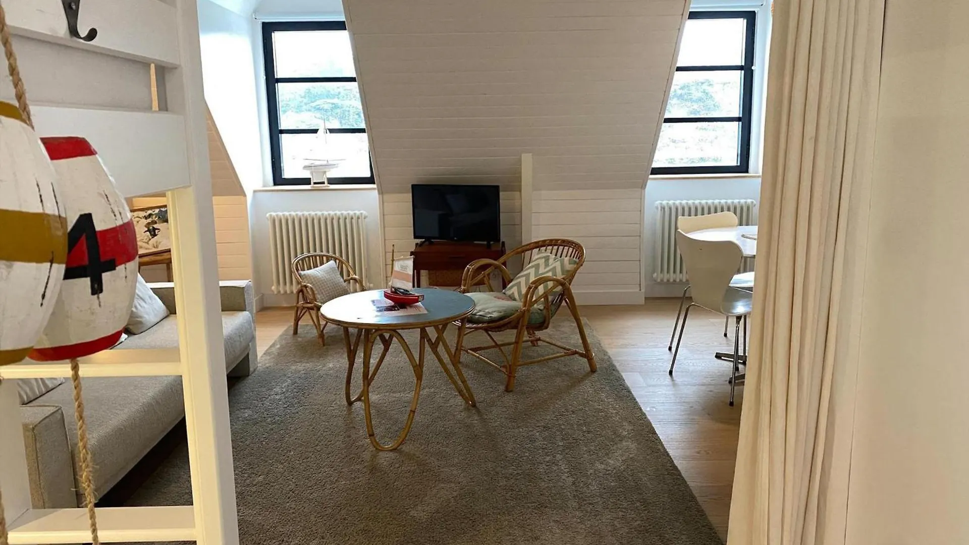 Studio Moderne A Sauzon Avec Vue Port, Wifi Et Lits Faits - Fr-1-418-186 צרפת
